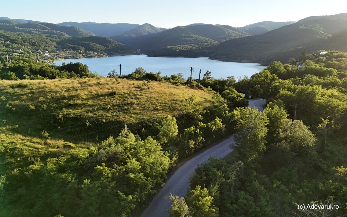 Lacul Cincis din Hunedoara in iunie 2026  Foto Daniel Guță ADEVĂRUL (10) JPG