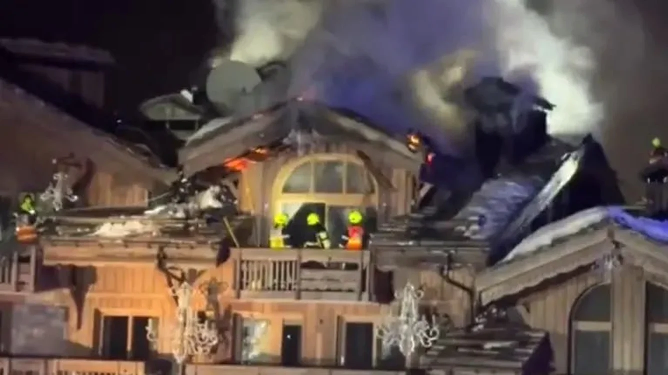 Incendiu la un hotel de lux din Franța FOTO: captură video x