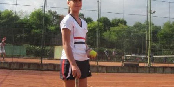 Iris Kiraly este printre cele mai bune jucătoare de tenis din ţară, la categoria ei de vârstă