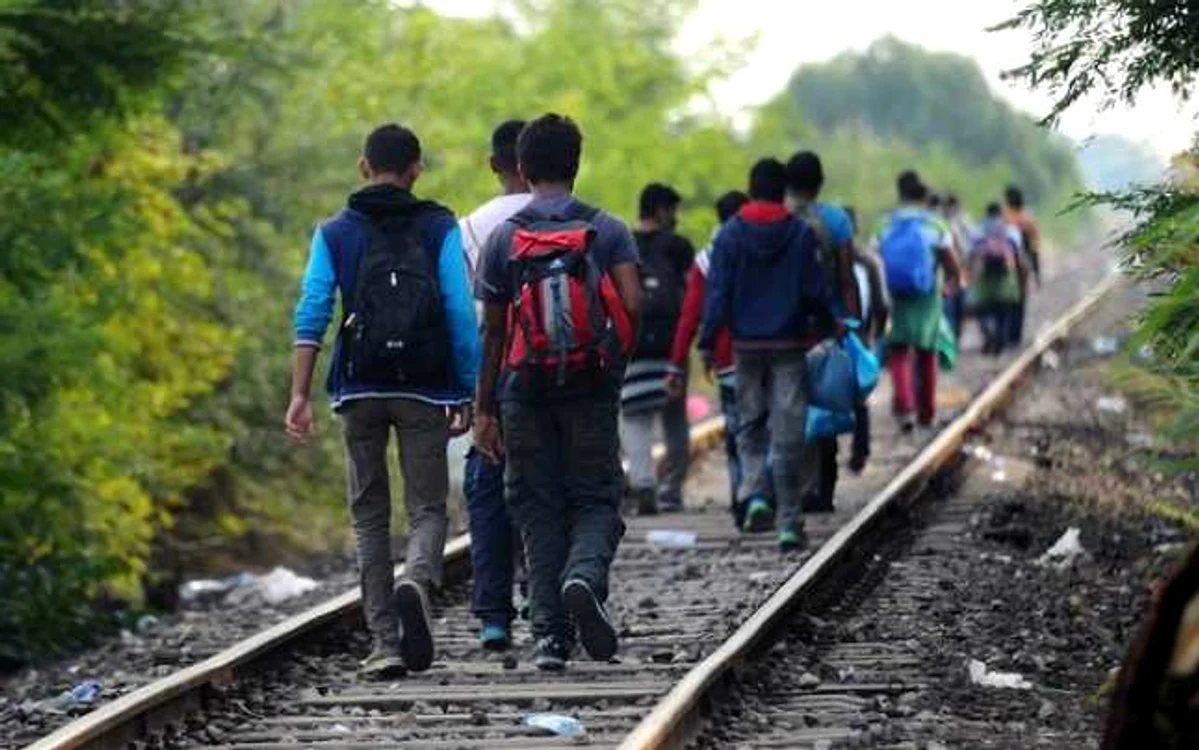 Mii de imigranţi se îndreaptă spre ţări din Europa AFP - Getty Images