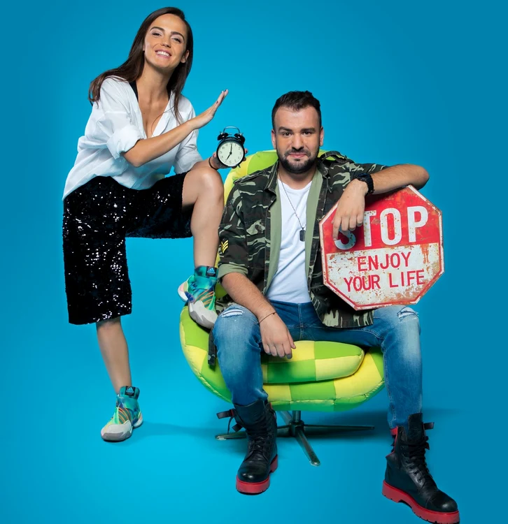 Gabriel Fereşteanu și Liza Sabău prezintă, din 19 octombrie, emisiunea „Cu capu-n zori”, la TVR 1