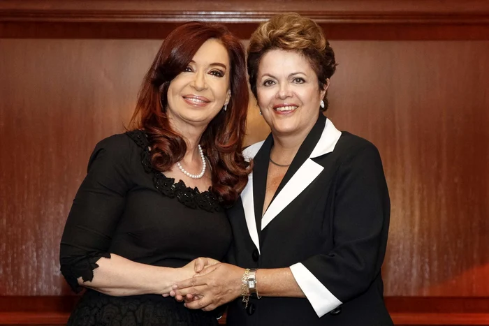 Cristina Fernandez Kirchner, preşedintele Argentinei, şi Dilma Rousseff, omologul său brazilian. FOTO: Reuters