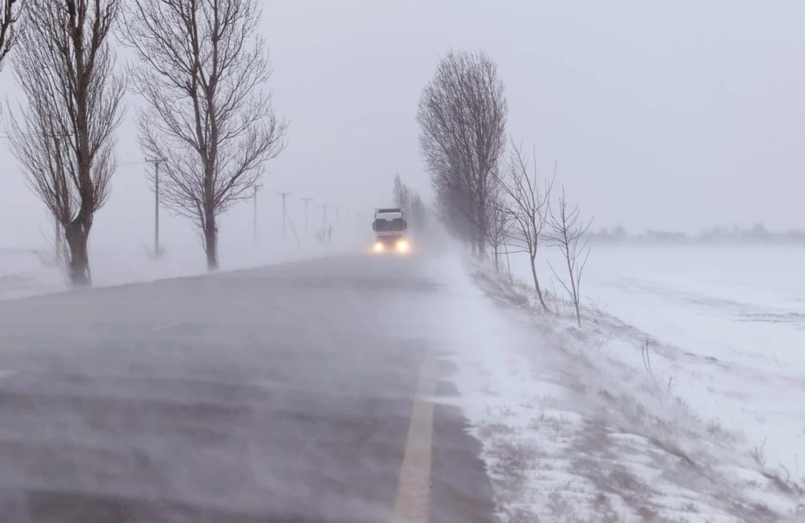 Se circulă în general pe un carosabil uscat. FOTO CNAIR