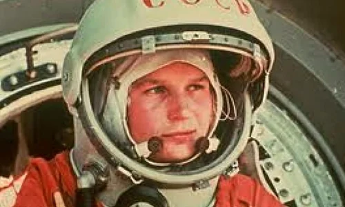 Prima femeie în Cosmos jpeg