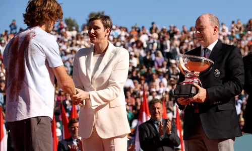 Prințesa Charlene și Prințul Albert de Monaco la finala Rolex Monte Carlo Masters (6) jpg