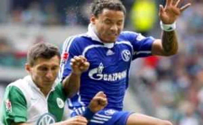 FOTBAL: Vlad Munteanu şi Sergiu Radu, la echipa a doua a lui wolfsburg