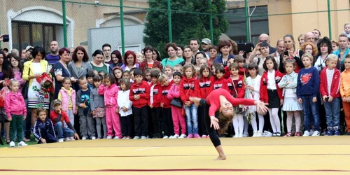 Prima zi de şcoală la CNS Cetate din Deva. FOTO