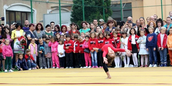 Prima zi de şcoală la CNS Cetate din Deva. FOTO