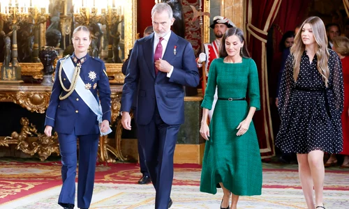 regele felipe, regina letizia, printesa leonor si infanta sofia madrid 12 octombrie foto profimedia (4) jpg