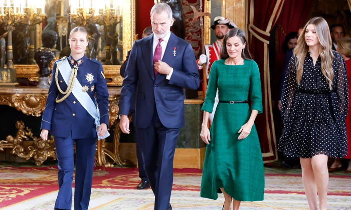 regele felipe, regina letizia, printesa leonor si infanta sofia madrid 12 octombrie foto profimedia (4) jpg