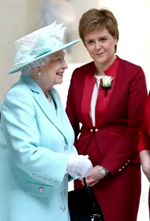 Regina Elisabeta a II-a a Marii Britanii s-a întâlnit cu premierul Scoției, Nicola Sturgeon