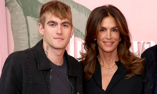 Presley Gerber Cindy Crawford 120325 ede8865162b6422f851d1c18fea922f2 webp
