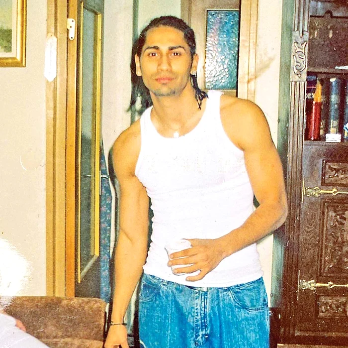 Connect-R a avut mereu un look rebel