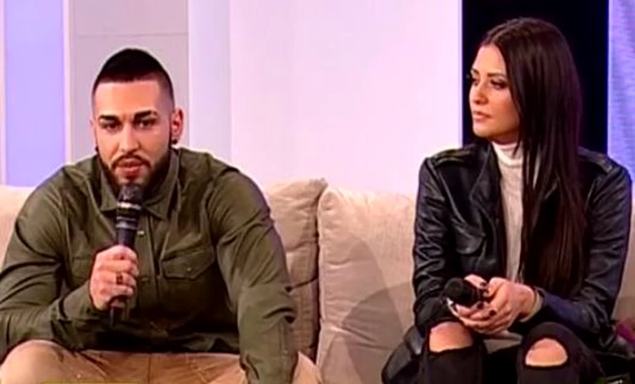 Velea şi Antonia sunt fericiţii părinţi ai unui băieţel pe nume DominicCaptură Antena Stars