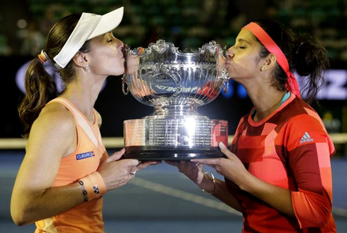 
    Martina Hingis şi Sania Mirza au câştigat multe trofee împreunăfoto: AP  