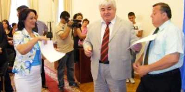 Iaşi: Maşinărie de vot la Consiliul Judeţean (VIDEO)