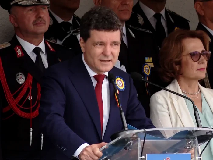 Nicușor Dan, la Academia de Poliţie „Alexandru Ioan Cuza”/FOTO: Captură video