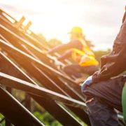 muncitor santier jpg