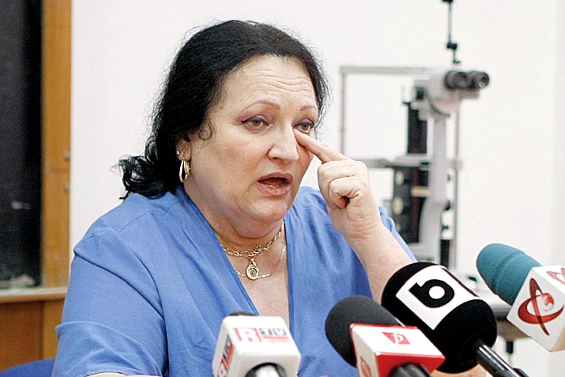 Dr. Monica Pop spune că 12 pacienţi au ajuns la Spitalul de Oftalmologie din cauza petardelor