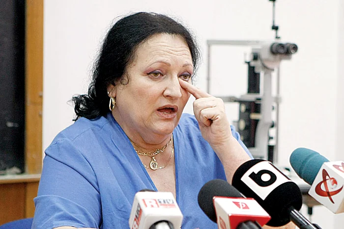 Dr. Monica Pop spune că 12 pacienţi au ajuns la Spitalul de Oftalmologie din cauza petardelor