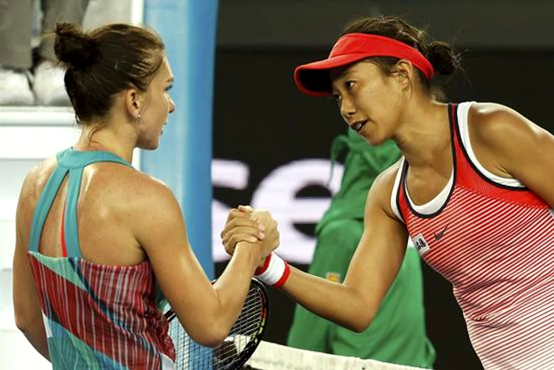 Simona Halep a fost umilită de Shuai Zhang