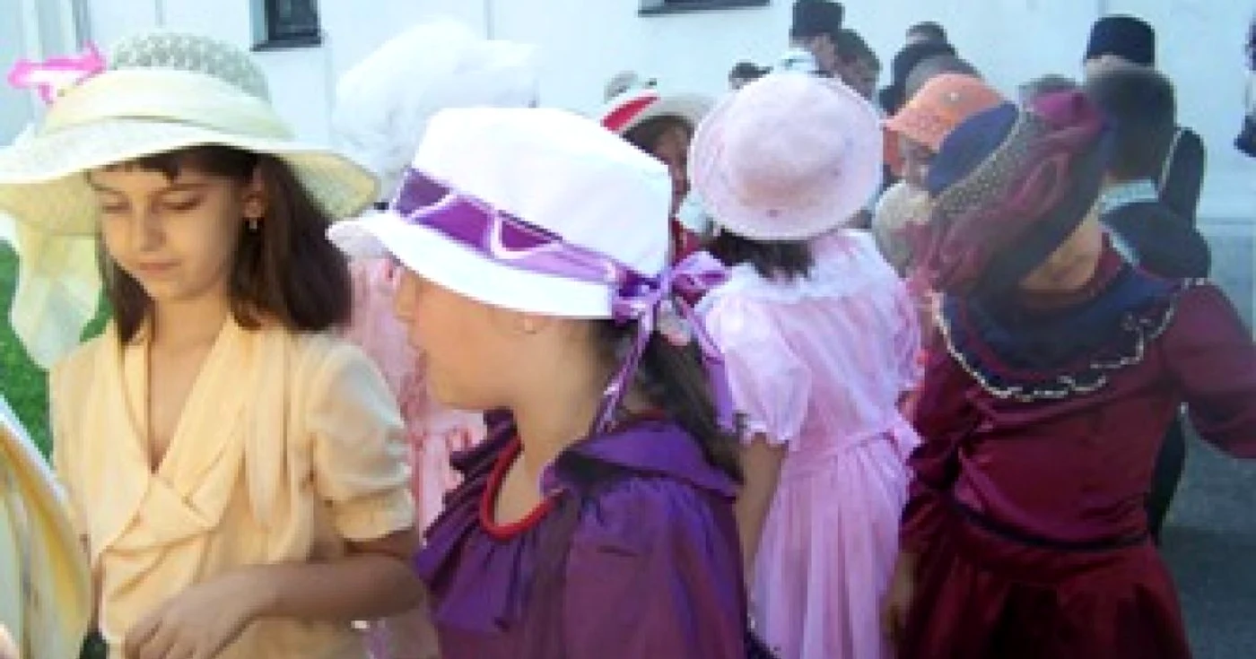 Ploieşti: Festivalul Toamnei începe mâine dimineaţă la Câmpina