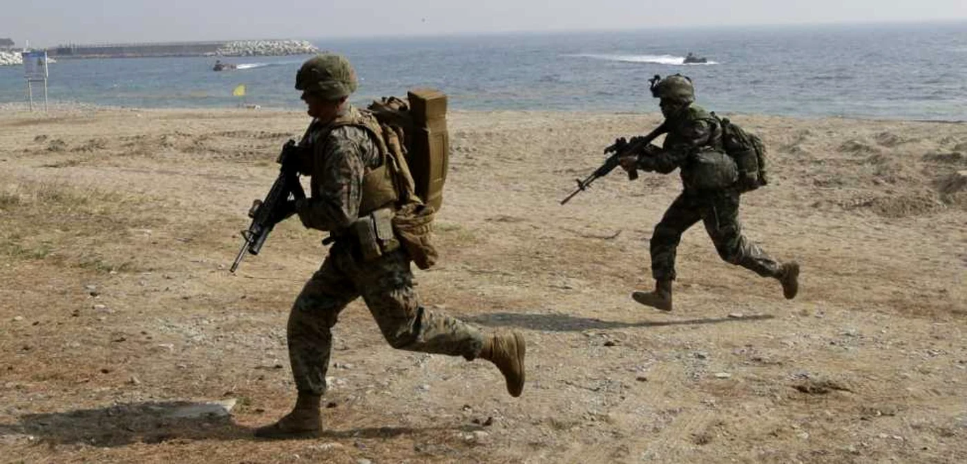 Doi militari americani au fost condamnaţi pentru violarea unei românce