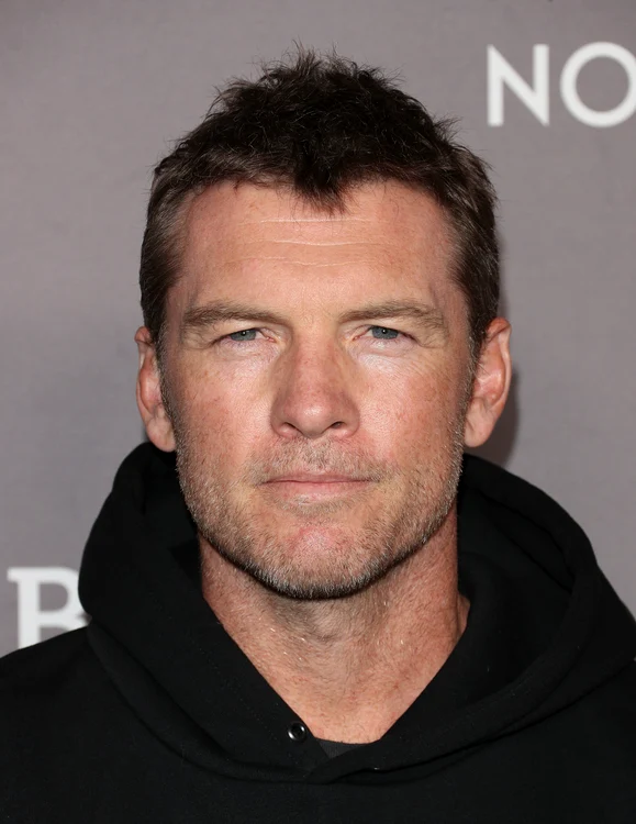 31 dormitor de star sam worthington 1 jpg jpeg