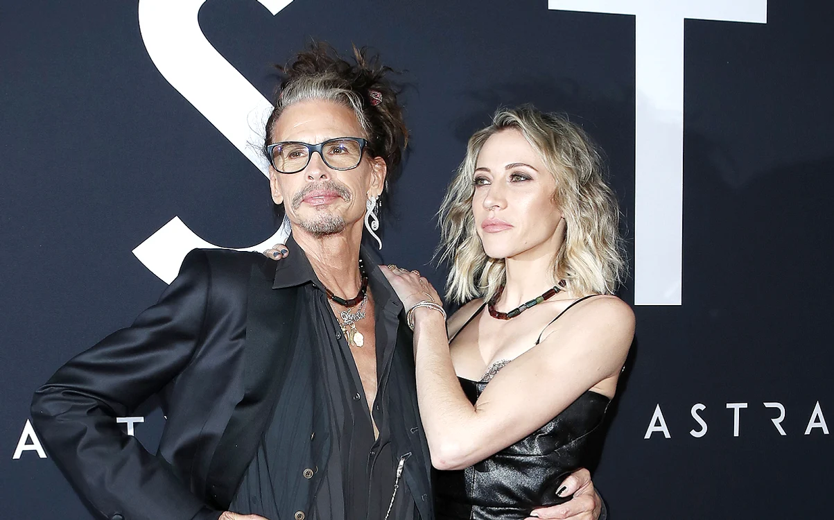 Steven şi Aimee nu acordă atenţie diferenţei de vârstă şi se bucură de fiecare moment Foto: EPA/EFE