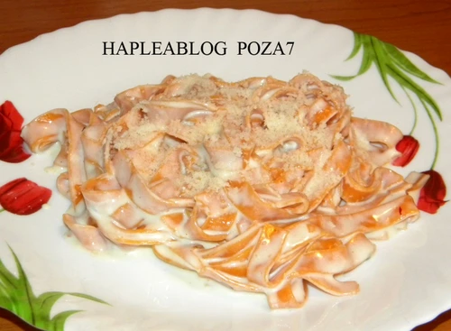 tagliatelle rosso cu sos gorgonzola 7 jpeg