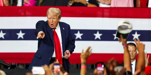 Donald Trump în campanie electorală la Charlotte, Carolina de Nord FOTO EPA EFE jpg