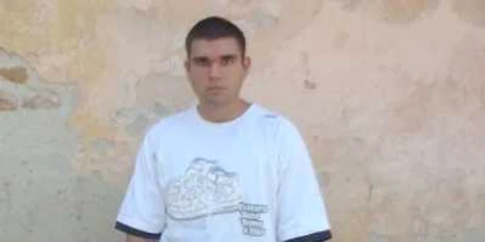 Turnu Severin: Vili Robert Voichiţoiu, un tânăr pasionat de porumbei