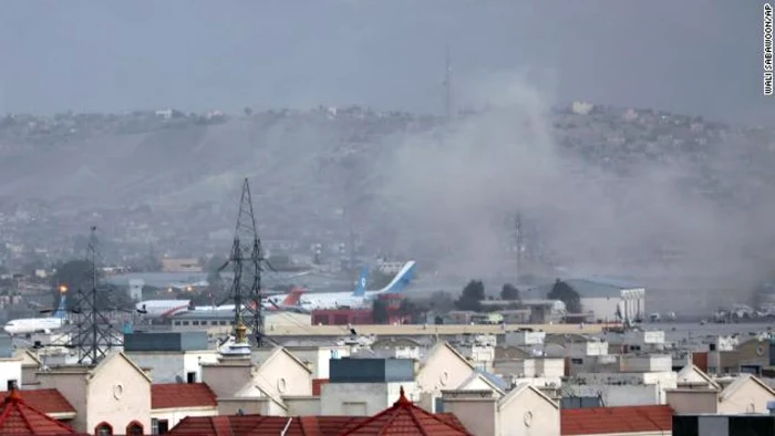 Explozie aeroport Kabul - 26 aug 2021 / FOTO Twitter