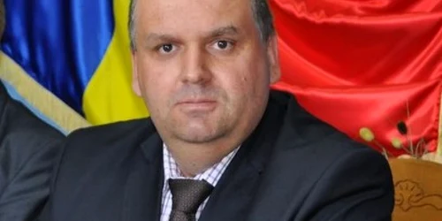 Prefectul Adrian Constantinescu