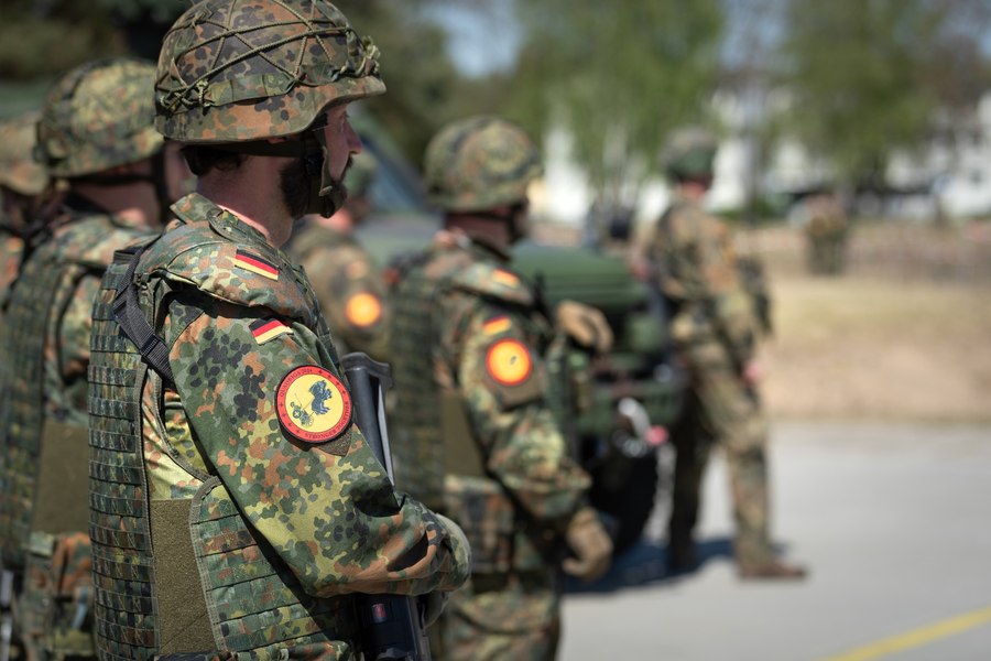O mare puterea mondială ar putea reintroduce serviciul militar obligatoriu, din cauza amenințării Rusiei: „Avem nevoie de încă 100.000 de soldați”