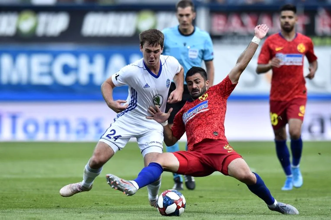 
    Vînă a fost unul dintre cei mai buni jucători de la FCSB in victoria cu Mlada BoleslavFOTO: Sportpictures.eu  