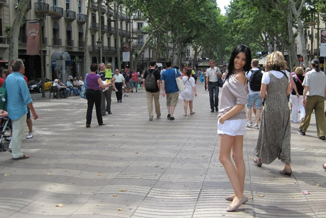 
    Barcelona este oraşul ei de suflet  
