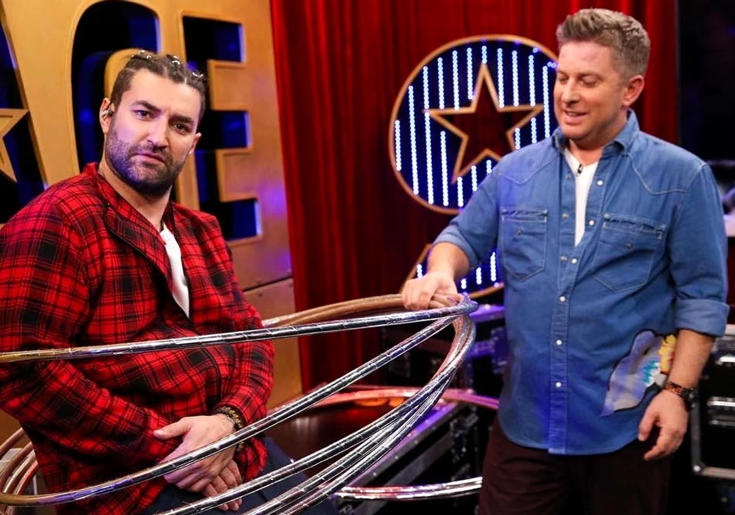 1 smiley si pavel bartos romanii au talent jpg jpeg