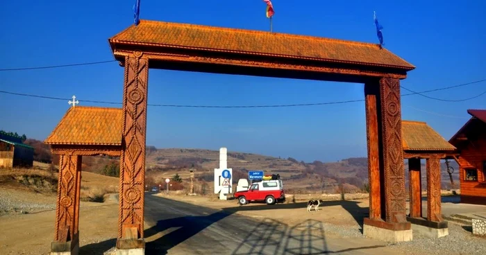 Poarta maramureşeană este simbolul judeţului FOTO: Maramureş