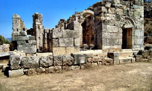 roman hospital in kaunos 1 webp