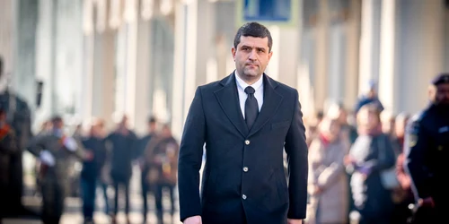 Radu Miruta, ministrul apararii nationale jpg