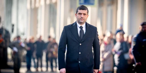 Radu Miruta, ministrul apararii nationale jpg