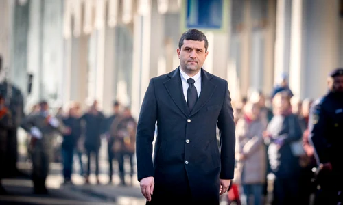 Radu Miruta, ministrul apararii nationale jpg