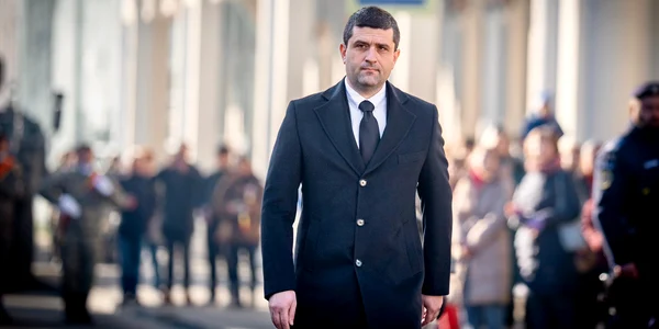 Radu Miruta, ministrul apararii nationale jpg