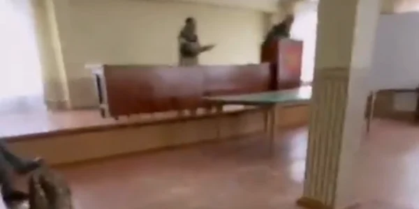 Atac într-un birou de recrutare din Siberia / Foto Captură Video / Twitter