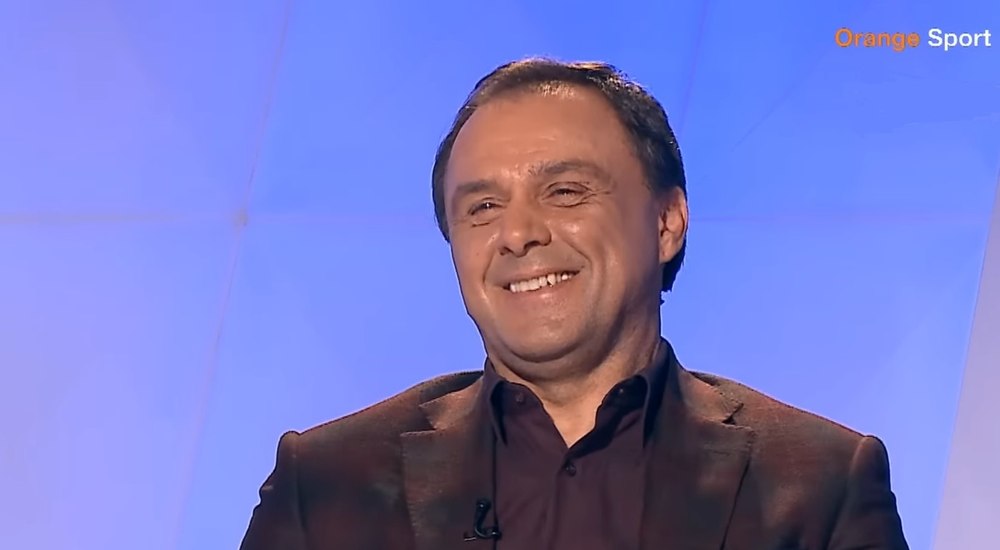 România, țara fotbaliștilor figuranți: Imagini ridicole la FCSB – Voluntari, spre amuzamentul celor din studio FOTO