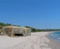 Terasele nu au acaparat plajele, încă  Zona nu este plină de şezlonguri, umbreluţe sau alte nebunii pentru care trebuie să plăteşti  jpeg