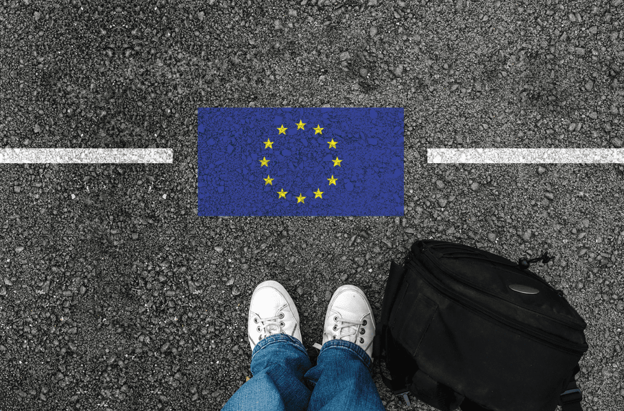 Emigranții, soluția Comisei Europene pentru corectarea prăbușirii demografice a Europei