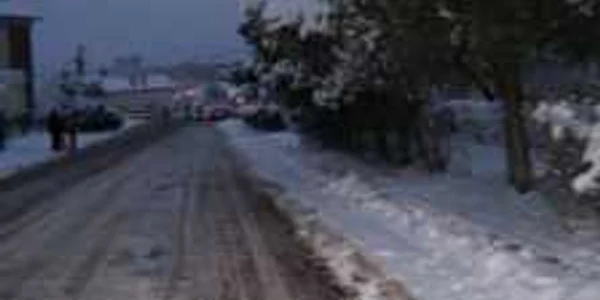 Oamenii au rămas în beznă de seara trecută
