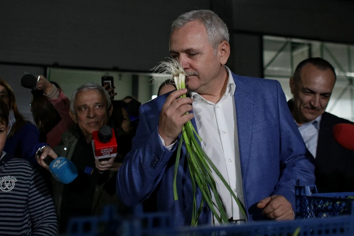 Liviu Dragnea vizită Colibaşi piaţă FOTO Inquam Photos Octav Ganea